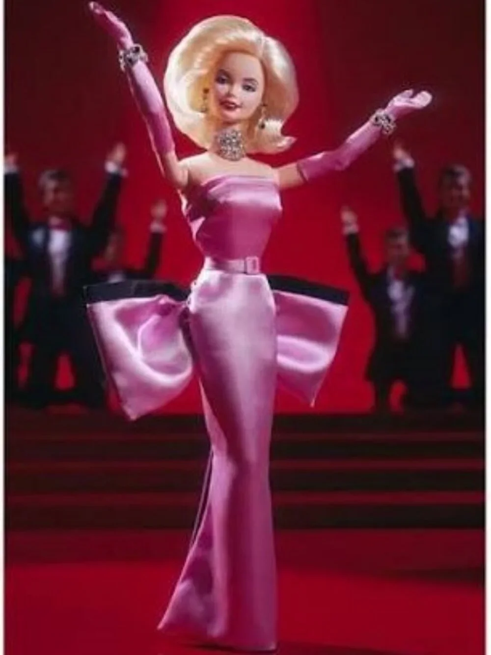 NIB Barbie Marilyn Monroe Gentlemen Prefer Blondes
